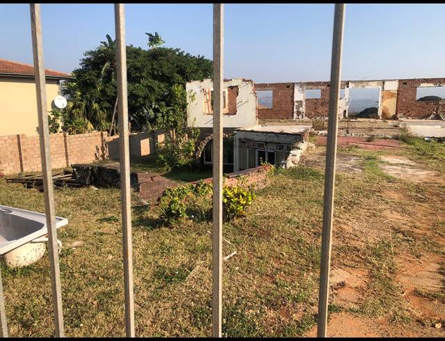 3,110M² VACANT LAND FOR SALE IN LA LUCIA RIDGE